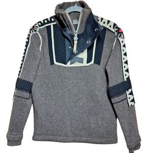 Men's Gray Zip-Up Sweater